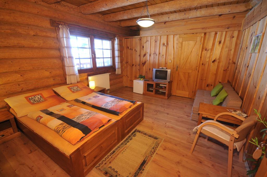 Penzion-Ranc U Trapera Hrabušice Zimmer foto